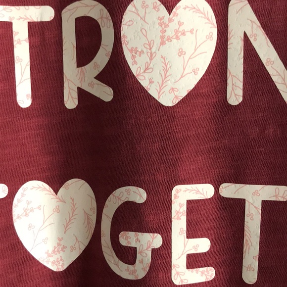 New Lucky Brand Women’s “Stronger Together” Heart Graphics Love Tee - Picture 3 of 7